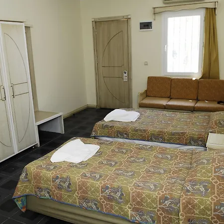 Chronos Hotel Akyarlar