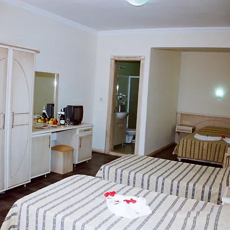 Chronos Hotel Akyarlar
