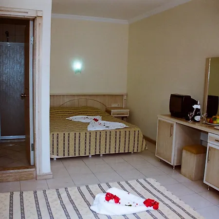 Chronos Hotel Akyarlar