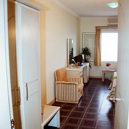 Hotel Chronos 3*